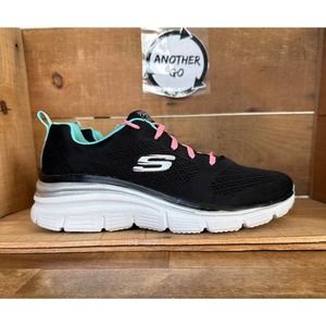 Women’s Skechers Lite-Weight Athletic Running Sneakers Shoes Size 9.5 Black